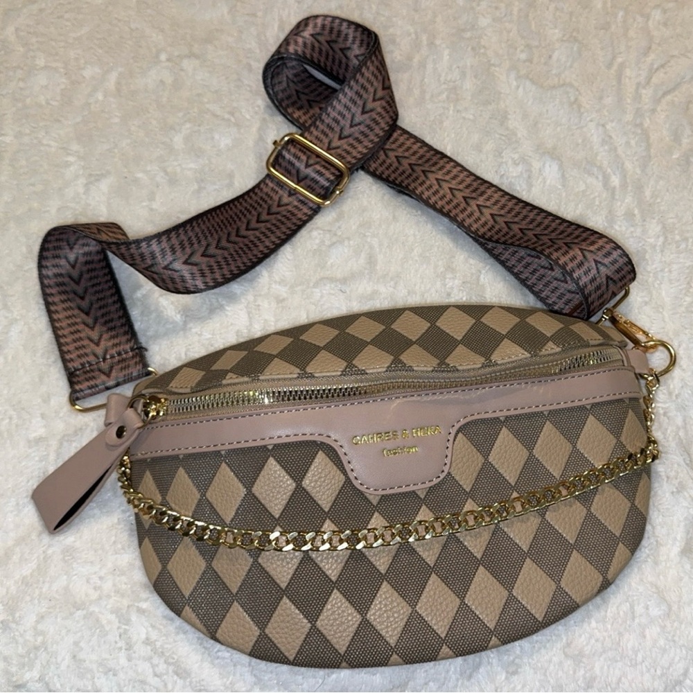 CAHRES & HEKA KHAKI JUDE PYRAMID CHECK CROSSBODY, FANNY PACK, WAIST  BAG - NEW